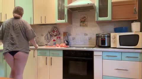 Elise online show from 22, 9, 2025