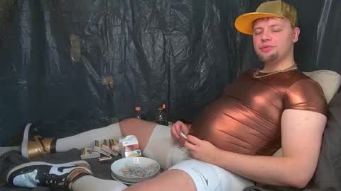 Snapshot of cravingboy chatting on 25, 10, 2025 robin online show from 25, 10, 2025