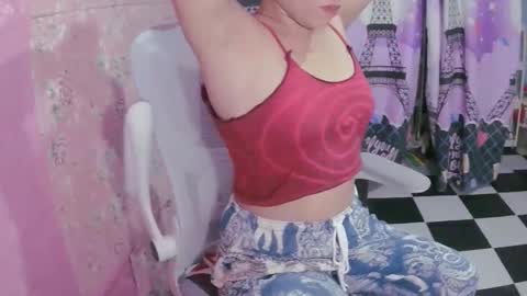 crazy_4u69 online show from 7, 5, 2026