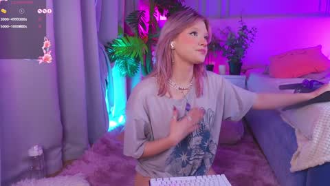 Snapshot of crazy__wine chatting on 8, 12, 2024 Sonya online show from 8, 12, 2024