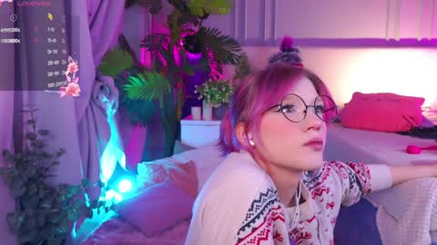 Snapshot of crazy__wine chatting on 25, 12, 2024 Sonya online show from 25, 12, 2024