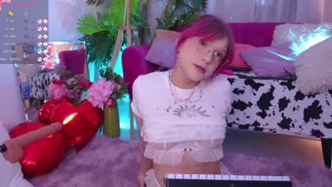Snapshot of crazy__wine chatting on 7, 2, 2025 Sonya online show from 7, 2, 2025