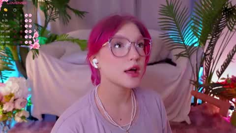 Snapshot of crazy__wine chatting on 21, 2, 2025 Sonya online show from 21, 2, 2025