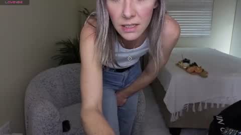 Stacy 2pm to 6pm mon-fri 3 CAT online show from 22, 6, 2026