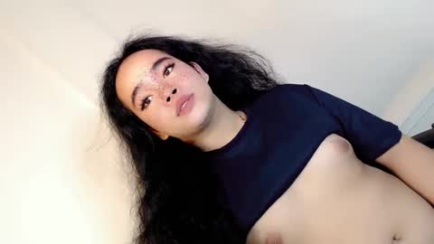 Snapshot of crazy_vixen chatting on 2, 1, 2025 Hot Ayisha online show from 2, 1, 2025