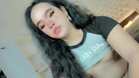 Snapshot of crazy_vixen chatting on 9, 1, 2025 Hot Ayisha online show from 9, 1, 2025