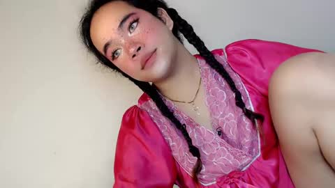 Snapshot of crazy_vixen chatting on 16, 1, 2025 Hot Ayisha online show from 16, 1, 2025