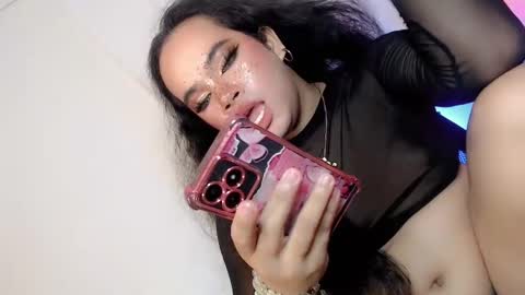 Snapshot of crazy_vixen chatting on 25, 2, 2025 Hot Ayisha online show from 25, 2, 2025