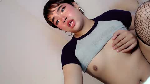 Snapshot of crazy_vixen chatting on 9, 3, 2025 Hot Ayisha online show from 9, 3, 2025