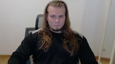 crazyangel8 online show from 10, 1, 2025