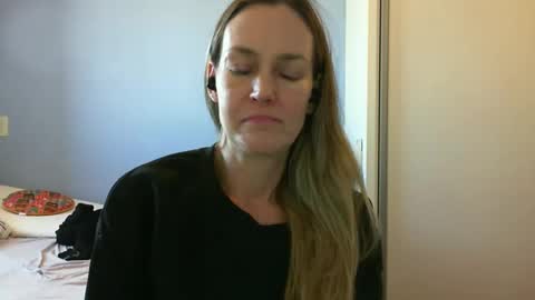 Anny online show from 29, 9, 2025