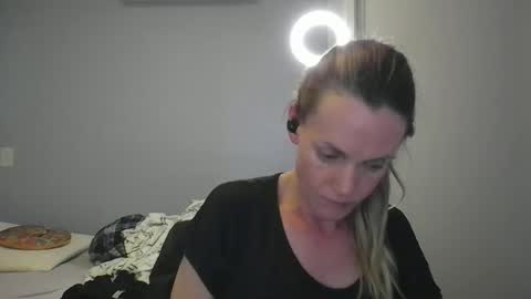 Anny online show from 19, 12, 2025