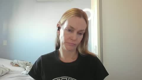 Snapshot of crazyanny chatting on 16, 3, 2026 Anny online show from 16, 3, 2026