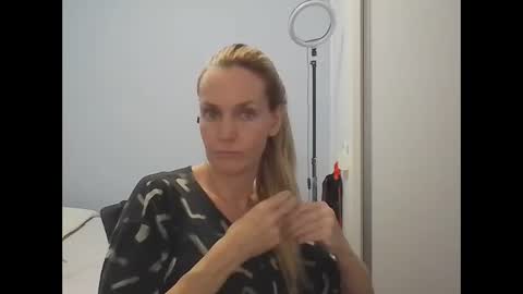 Snapshot of crazyanny chatting on 20, 3, 2026 Anny online show from 20, 3, 2026