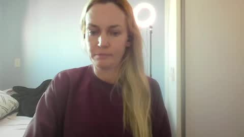 Snapshot of crazyanny chatting on 19, 6, 2026 Anny online show from 19, 6, 2026