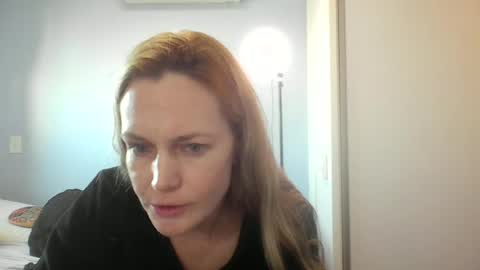 Snapshot of crazyanny chatting on 3, 7, 2026 Anny online show from 3, 7, 2026