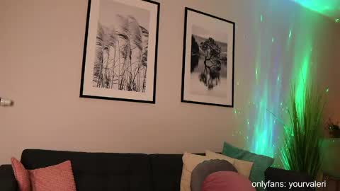 Valeri  Val    online show from 30, 4, 2026