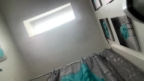 Snapshot of crazydill28 chatting on 10, 9, 2025 crazydill28 online show from 10, 9, 2025