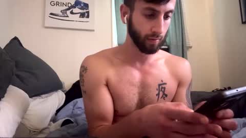 Snapshot of crazydill28 chatting on 14, 9, 2025 crazydill28 online show from 14, 9, 2025