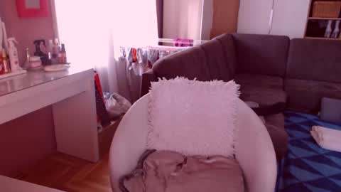 Snapshot of crazydollelf chatting on 4, 2, 2025 Camille online show from 4, 2, 2025