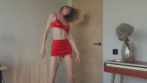 Snapshot of crazyhotrussian chatting on 1, 10, 2025 Mari Rehabilitation after surgey 12 -27 november. Support me when i offline C online show from 1, 10, 2025