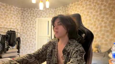 skinnybimmy online show from 2, 6, 2026