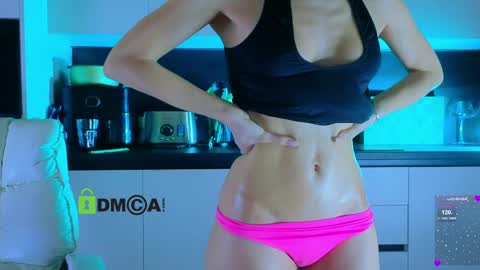 crazzy cherry online show from 10, 5, 2026