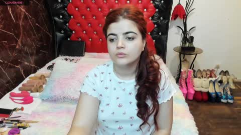 Snapshot of crazzy_pussy chatting on 2, 2, 2025 Ana online show from 2, 2, 2025