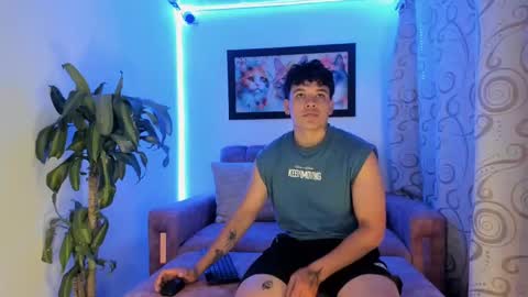 Snapshot of cream_jock chatting on 9, 10, 2025 jock an flufi online show from 9, 10, 2025