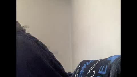 Snapshot of creame_sensation chatting on 6, 12, 2024 PHANTOMTARGARYENXXX online show from 6, 12, 2024
