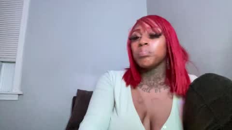 Snapshot of creame_sensation chatting on 19, 12, 2024 PHANTOMTARGARYENXXX online show from 19, 12, 2024