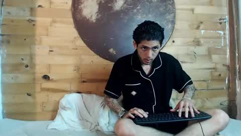 Snapshot of creampie_couple1 chatting on 24, 1, 2025 CAMILA Y SEBASTIAN online show from 24, 1, 2025