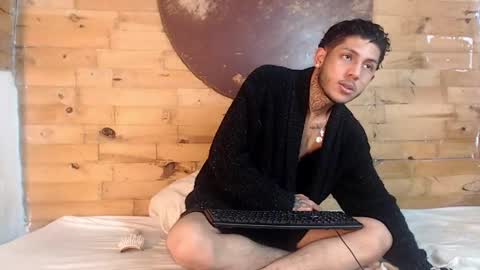Snapshot of creampie_couple1 chatting on 14, 2, 2025 CAMILA Y SEBASTIAN online show from 14, 2, 2025