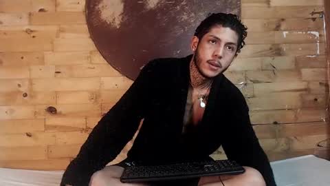 Snapshot of creampie_couple1 chatting on 10, 3, 2025 CAMILA Y SEBASTIAN online show from 10, 3, 2025