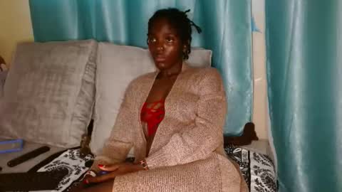 Snapshot of creamypro_ chatting on 6, 11, 2025 Taurus04 online show from 6, 11, 2025