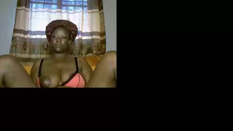 Snapshot of creamypussyxx chatting on 21, 11, 2025 creamypussyxx online show from 21, 11, 2025