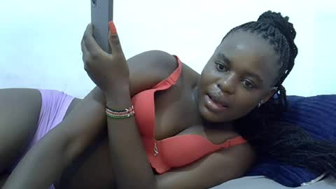 creamyypussyy online show from 11, 7, 2026
