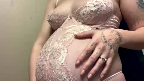 Breed me daddy  online show from 19, 12, 2025