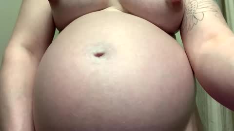 Snapshot of creative_k chatting on 9, 2, 2026 Breed me daddy online show from 9, 2, 2026