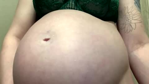 Snapshot of creative_k chatting on 9, 2, 2026 Breed me daddy online show from 9, 2, 2026