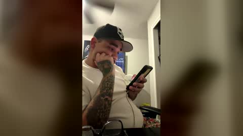 Snapshot of cree31991 chatting on 11, 4, 2026 cree31991 online show from 11, 4, 2026