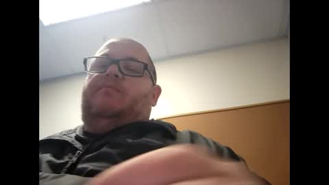 The hopeless romantic online show from 3, 1, 2025