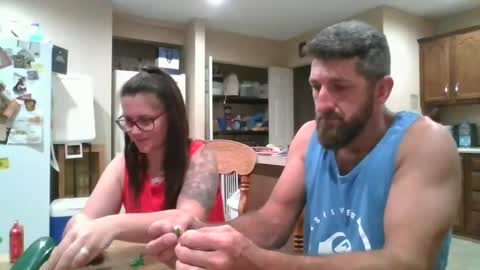 Creeksidecouple online show from 29, 9, 2025