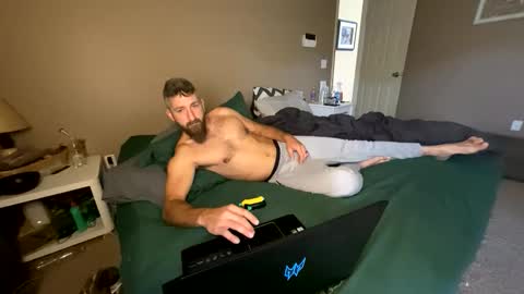 Snapshot of creeksidecouple chatting on 24, 5, 2026 Creeksidecouple online show from 24, 5, 2026