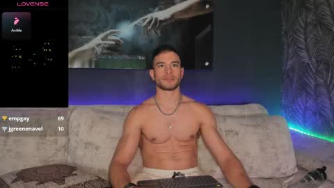 Snapshot of crhistian1_ chatting on 17, 12, 2024 CRHISTIAN online show from 17, 12, 2024