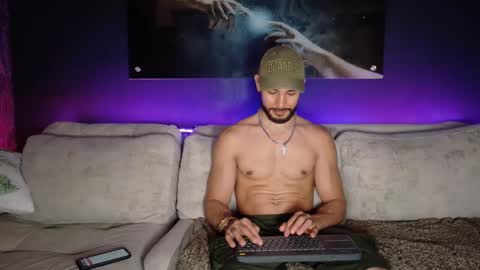 CRHISTIAN online show from 4, 3, 2026