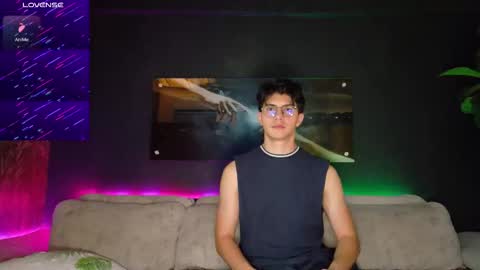 CRHISTIAN online show from 6, 5, 2026