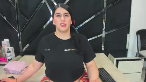 Criistaal   online show from 17, 3, 2026