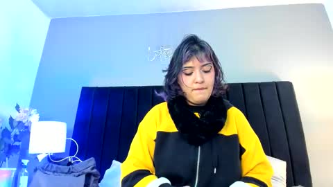 Snapshot of criistalbloom chatting on 6, 2, 2026 CRISTAL online show from 6, 2, 2026