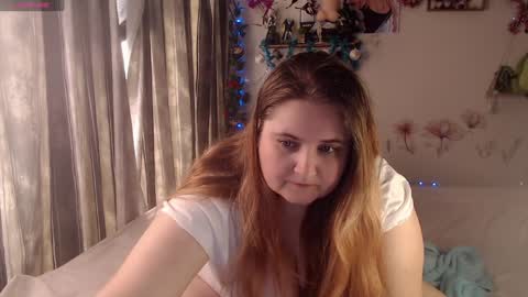 Crimson Rose online show from 5, 12, 2024